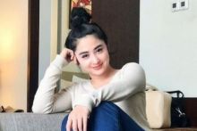 Dewi Perssik. Sumber: Internet