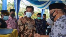 Bupati Afrizal Sintong di  Kepenghuluan Harapan Jaya