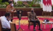 Tangkapan gambar ketika Menteri Pertahanan Prabowo Subianto sanjung Presiden RI Joko Widodo. Sumber: Twitter/@NataliusPigai2