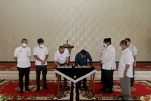 Alfedri Apresiasi Penandatanganan JV Antara PT SS Dengan PT SBSU (foto/ist)