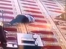 Seorang Pria Ambruk dan Meninggal Dunia Usai Mengumandangkan Azan (foto/int)