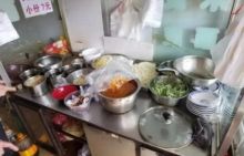 Biar Pelanggan Ketagihan, Penjual Mie Ini Campurkan Narkoba ke Dagangannya (foto/int)