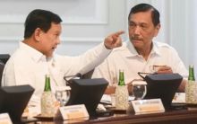Potret Menko Luhut Binsar Pandjaitan dan Menhan Prabowo, Netizen: Tidak Ada Musuh Abadi (foto/int)