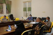 Bupati Alfedri dalam paparannya