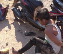 pelaku pembunuhan anjing di batam saat ditangkap warga/Posmetro.co