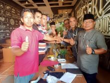 Darmansyah terpilih sebagai Ketua Forum Solidaritas Wartawan Rokan Hulu (Foswar) 2021-2024