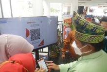Bupati Alfedri launching Qris BRK