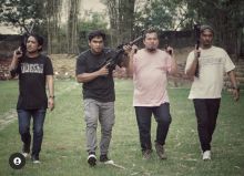 Mael Lee dan Jenda Munthe Kompak Tenteng Senapan, Netizen Malah Bilang Ini (foto/int)