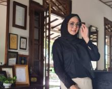 Dina Lorenza. Sumber: Instagram/@dinalorenza1975