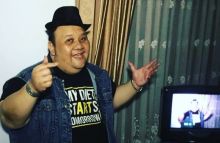 Rony Dozer. Sumber: Instagram / @dozersmile75