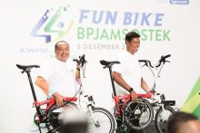 Semarak HUT ke-44, BPJamsostek Pekanbaru Panam Meriahkan Momen Dengan Pemberian Souvenir ke Peserta (foto/int)