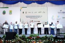 Dukung Peningkatan Ekonomi Desa, Bank bjb Luncurkan Sejumlah Program Digital di Karawang