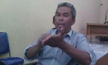 Anthony Hamzah, Mantan Ketua Kopsa M, yang saat ini ditahan Polres Kampar. Ia dijerat kasus perusakan disertai ancaman dan pengusiran yang terjadi di Perumahan Karyawan PT Langgam Harmoni