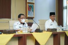 Bupati HM Wardan dalam arahannya