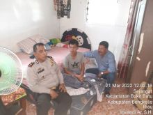 Wahyu Miranto saat kembali kerumahnya di Desa Sejangat