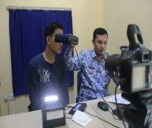 Perekaman e-KTP. Sumber: Internet
