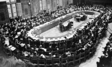 Konferensi Meja Bundar (KMB). Sumber: Internet