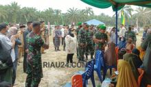 Pangdam I/BB didampingi Bupati Bengkalis sat menyambangi warga