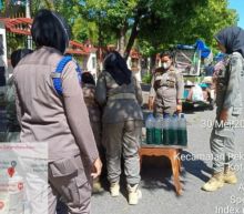 PKL di Depan RSU Arifin Ahmad Ditertibkan Satpol PP Pekanbaru