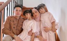 Olla Ramlan dan Aufar Hutapea bersama kedua anaknya (instagram/@olla_ramlan)
