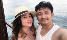 Potret kebersamaan angga wijaya dan dewi perssik/(instagram)