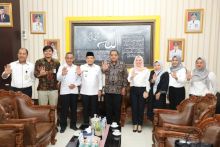 Wabup Siak Husni Merza bersama tim KLA verifikasi lapangan KLA