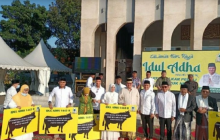 Golkar bagikan hewan kurban sapi dan kambing /MPI