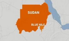 Foto : Sedikitnya 39 lainnya terluka dan 16 toko dibakar sejak kekerasan pecah pada Senin atas sengketa tanah antar suku.