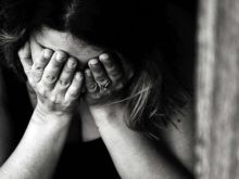 Foto : Seorang gadis remaja ditangkap setelah membunuh suaminya karena dilarang menggunakan jeans