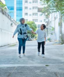 Nathalie Holscher bersama Ferdi