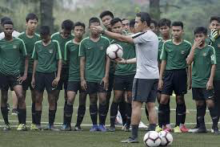 Potret Bima Sakti dan Timnas Indonesia U-16 Saat Latihan/bola.net