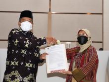 Bupati Alfedri terima dokumen RDTR