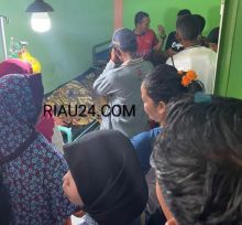 Kedua korban sata dievakuasi di klinik setempat