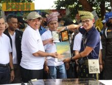 Bupati Alfedri bersama Menpar Sandiaga