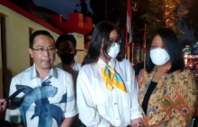 Putri Candrawathi satu diantara lima tersangka pembunuhan berencana Brigadir J tetap mengaku sebagai korban pelecehan seksual /sindonews.com