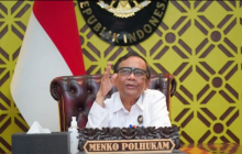 Mahfud MD buka-bukaan menilai Denny Siregar sebagai orang yang tak mewakili negara akibat terduga Islamofobia /@mohmahfudmd