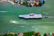 India Luncurkan Kapal Induk Baru Saat Kekhawatiran Terhadap China Tumbuh