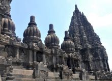 Candi Prambanan. Sumber: Internet