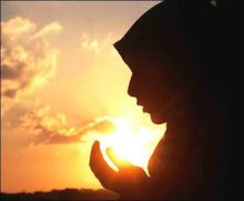 Berikut 4 doa yang harus diamalkan istri agar selalu terlihat cantik /net