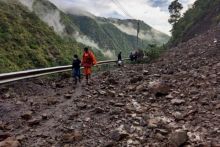 Empat Orang Tewas Saat Longsor Melanda Sekelompok Pendaki Gunung di India
