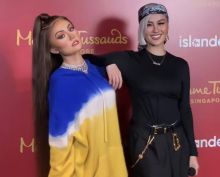  Agnez Mo Resmikan Patung Lilinnya yang Berada di Museum Madame Tussauds Singapura