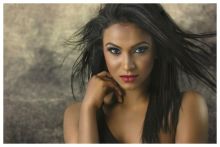 Kesehatan Mental: Bagaimana Hal Ini Mempengaruhi Kulit Dan Rambut Kita