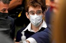 Hakim Florida Merekomendasikan Penembak Parkland Menjalani Hukuman Penjara Seumur Hidup