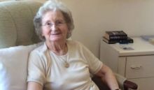 Wanita Tua Menjadi Buta Setelah Dokter Salah Mendiagnosis Kondisi Matanya