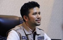 Potret Wakil Gubernur Jawa Timur Emil Elestianto Dardak, Suaminya Arumi Bacshin. (Dok. GoodNewsForIndonesia)