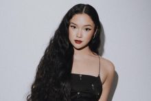  Marcella Dee Bius Penonton dengan Lagu The Way You Look Tonight yang Diiringi Grup Musik Etawa