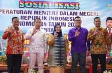 Komisi II DPRD dan Bupati Kasmarni