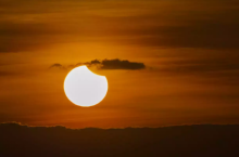 Berikut hal-hal yang boleh dan tidak boleh dilakukan pada saat Gerhana Matahari /net