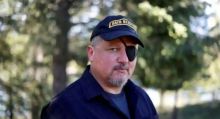 Pendiri Kelompok Milisi Oath Keepers Membantah Terlibat Dalam Kerusuhan Capitol AS