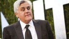 Komedian Jay Leno Menderita Luka Bakar Dalam Kebakaran Mobil di Garasinya di LA